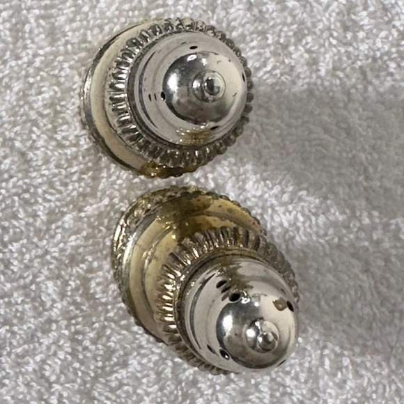 Vintage Silver Salt & Pepper Shakers - Picture 6 of 10